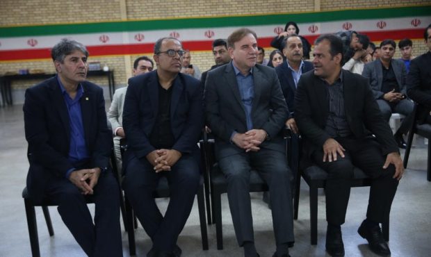 افتتاح فاز نخست شرکت نور پردازان آران جنوب با حضور استاندار بوشهر